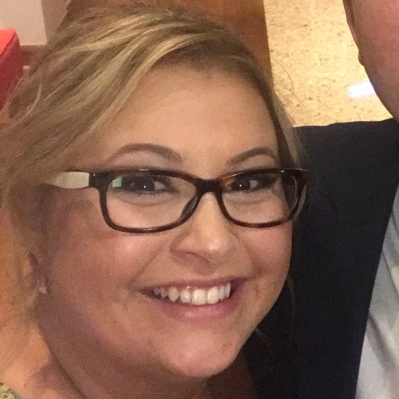 Meet your Posher, Jaclyn - Picture 1 of 1